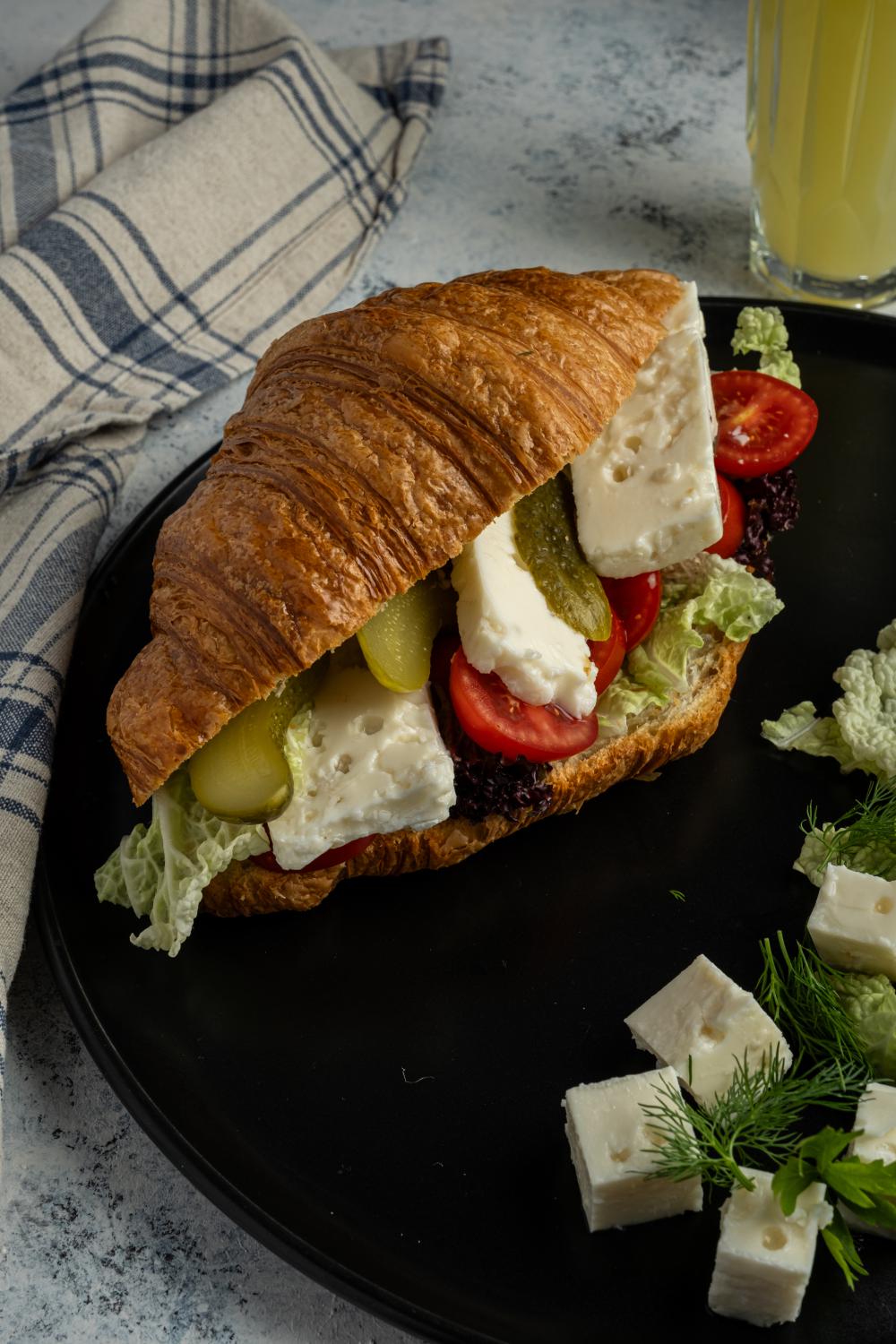 YASİN GURME BEYAZ İNEK PEYNİRİ (700 gr)